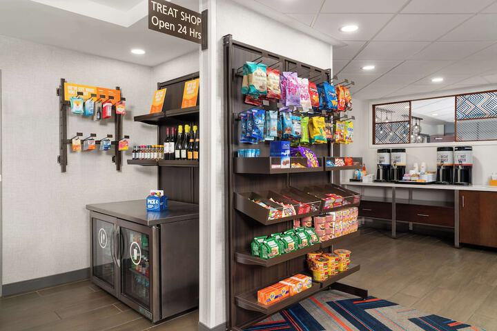 Snack bar