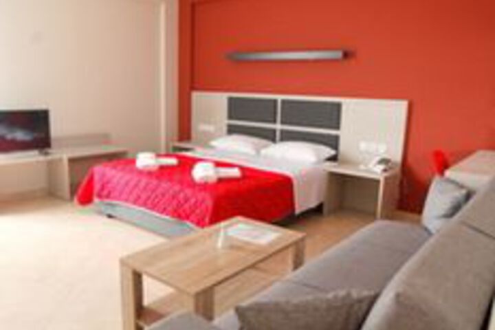 Room 15 of 30
