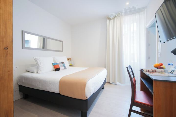 Room 20 of 72