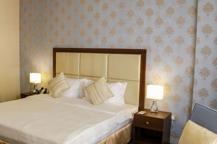 Room 13 of 61