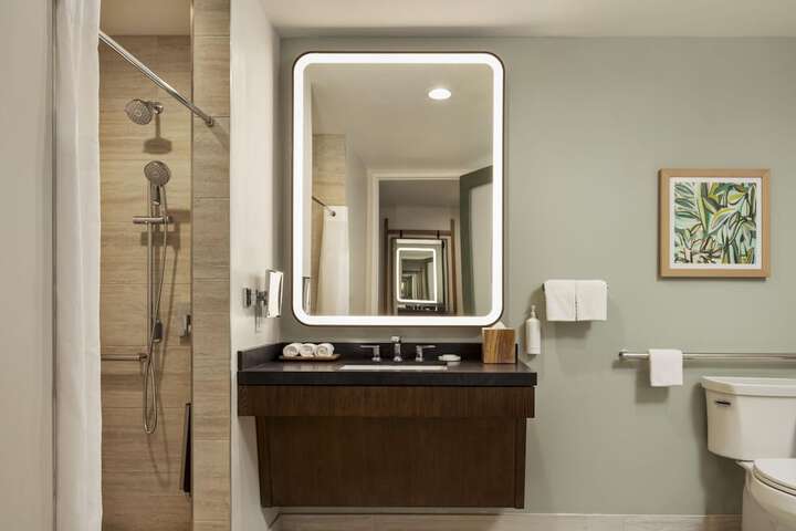 Bathroom shower