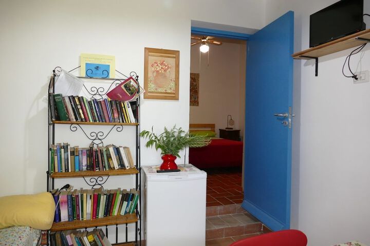 Room 14 of 39