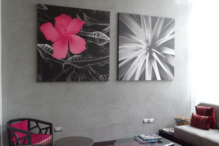 Entrance & Lobby