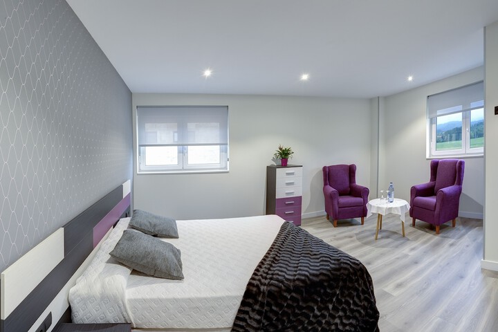 Room 8 of 22