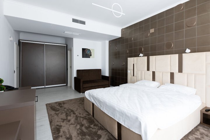 Room 26 of 59