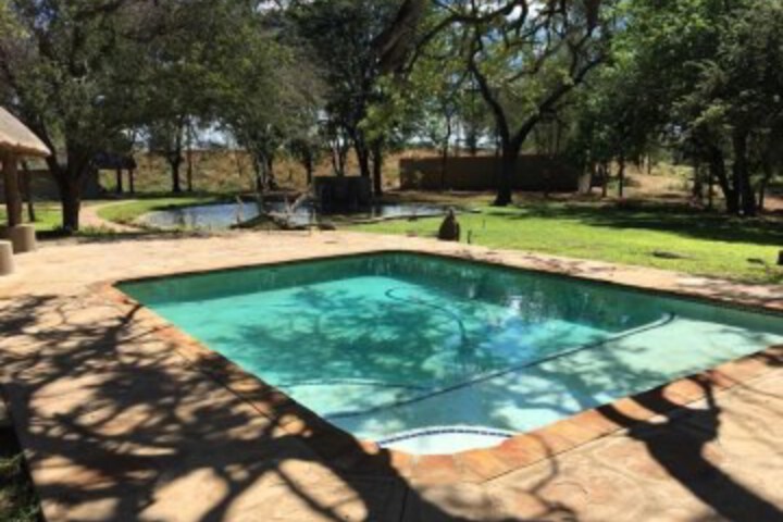 Pool 23 of 35