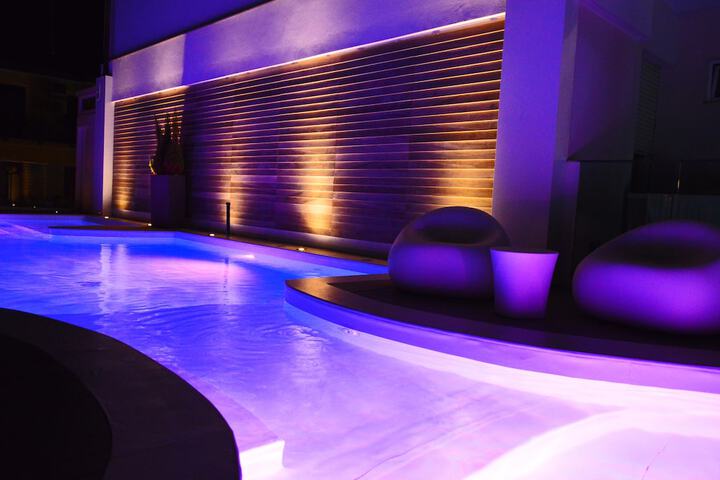 Pool 39 of 49