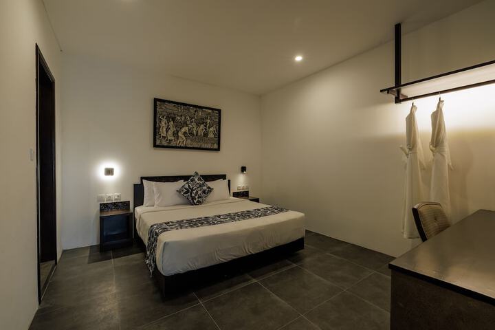 Room 15 of 62