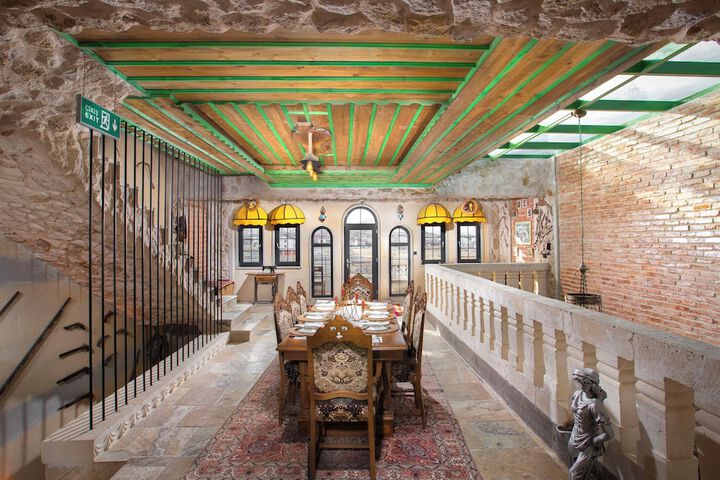 Hotel Interior 63 of 147