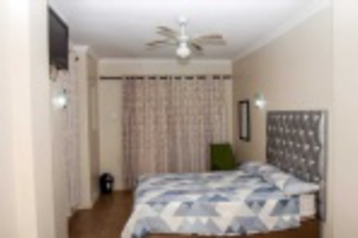 Room 40 of 48