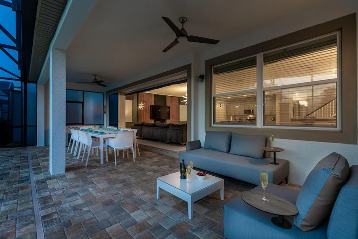 Terrace/Patio 6 of 23