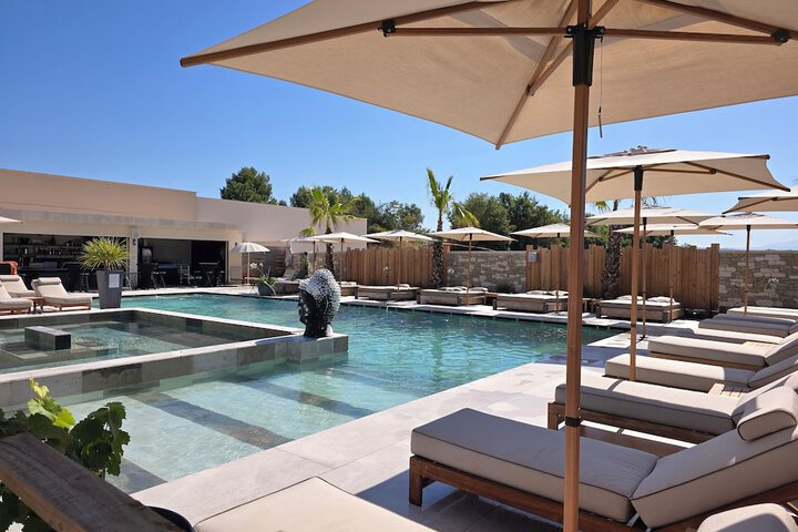 Pool 83 of 128