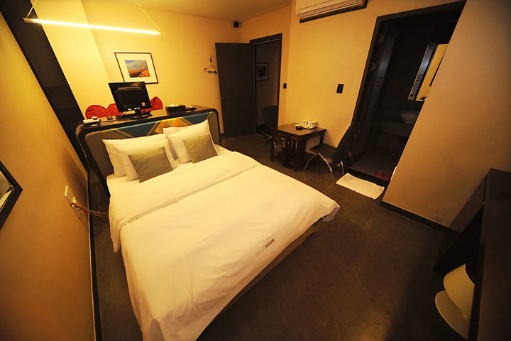HOTEL GALLERY