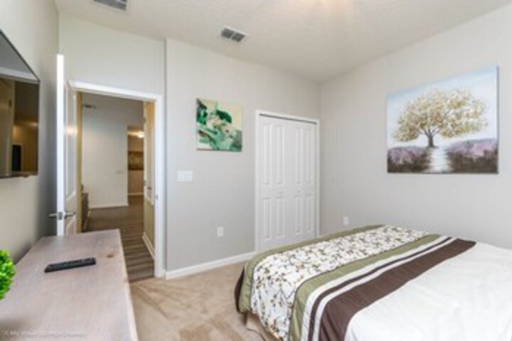 Room 108 of 123