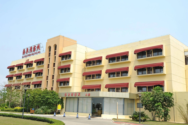 Hotel 4 of 5