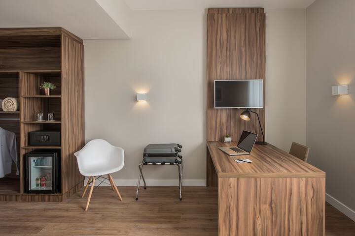 Room 20 of 46