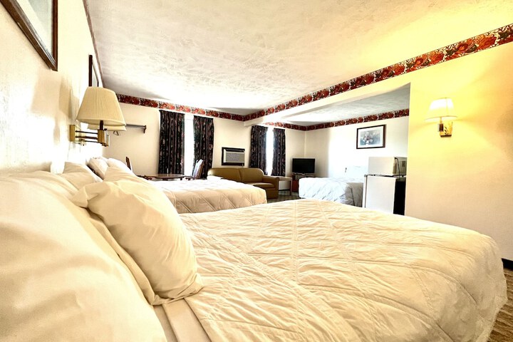 Standard Double Room (9 of 14)