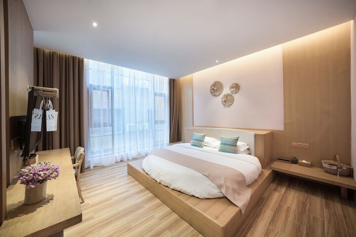 Room 54 of 149