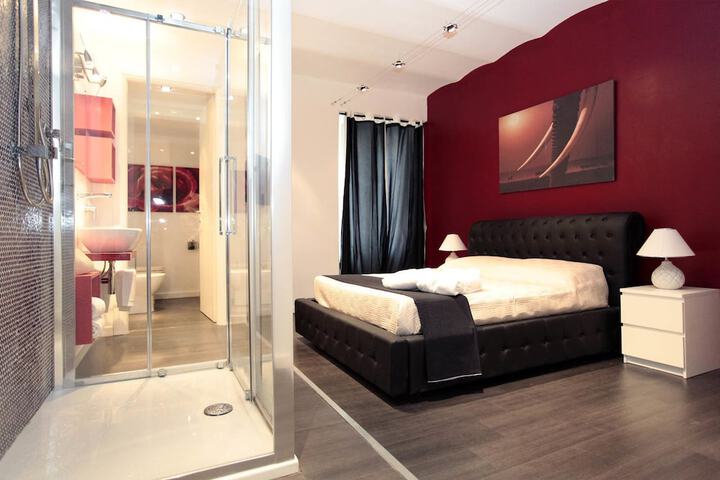 Room 6 of 20