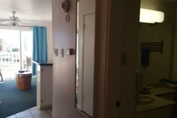 Room 20 of 54