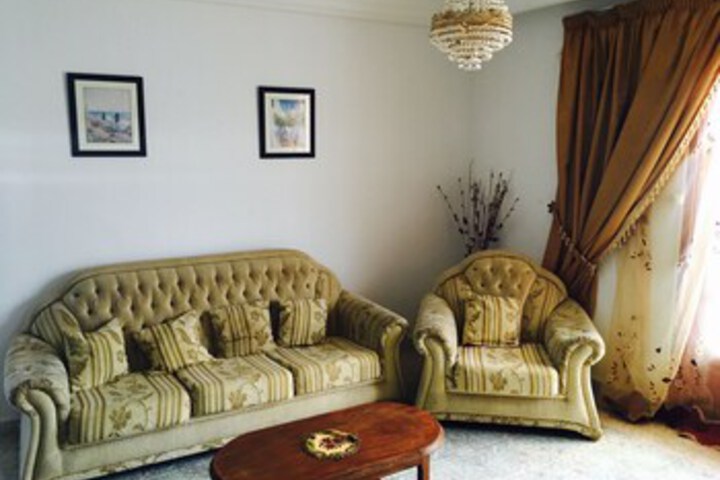 Tulip House
