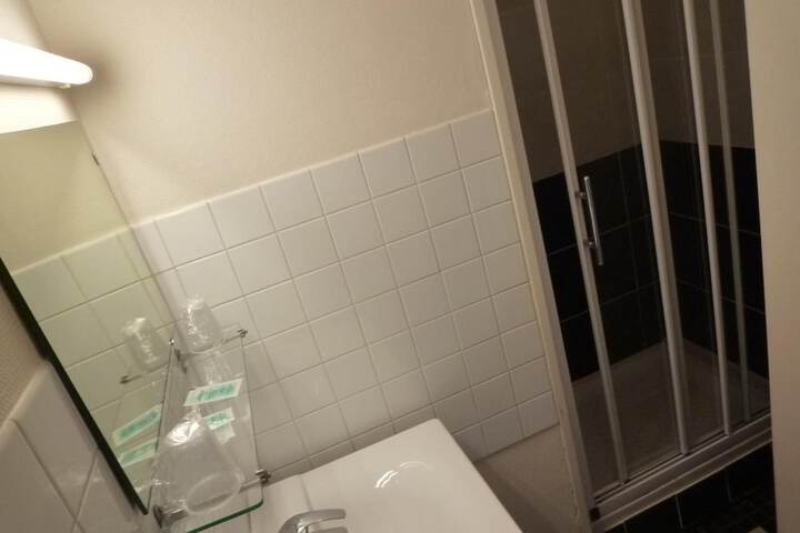 Room 20 of 45