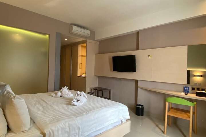 Room 20 of 64