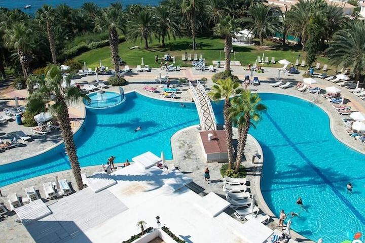 Ascos Coral Beach Hotel