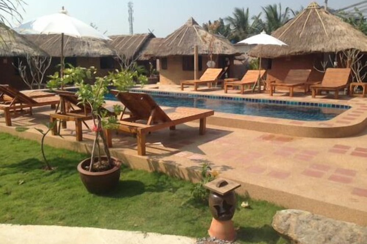 Pool 20 of 40