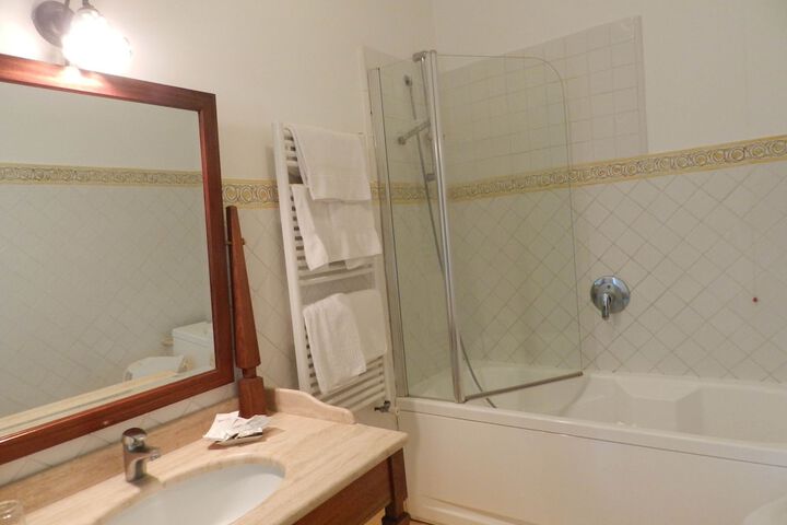 Bathroom Interior Photo