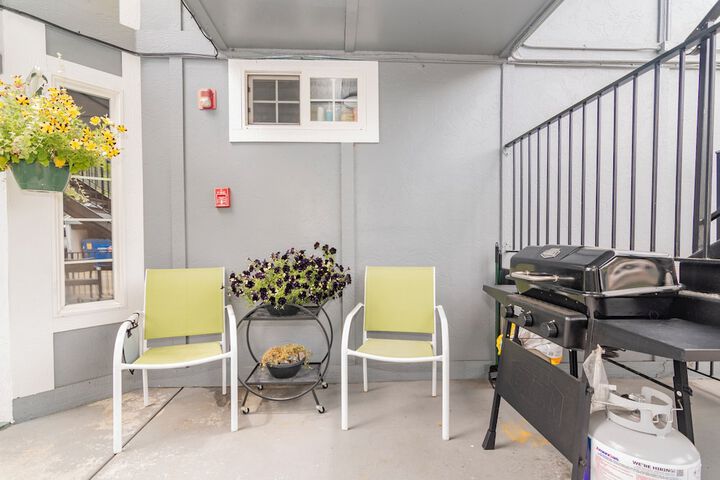 Terrace/Patio 23 of 48