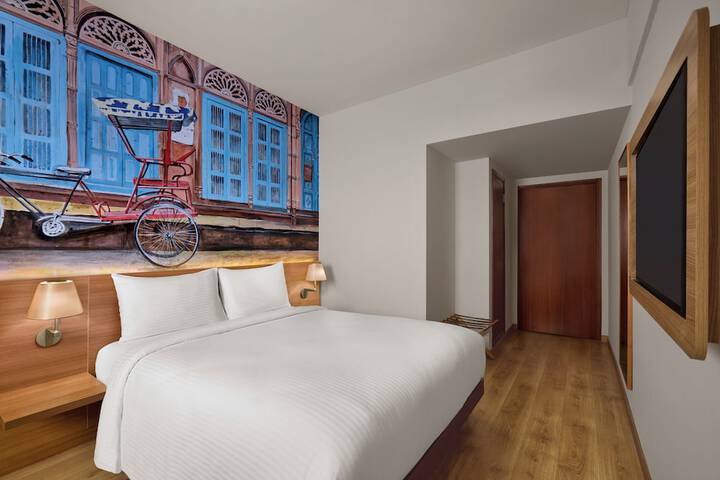 Room 18 of 87