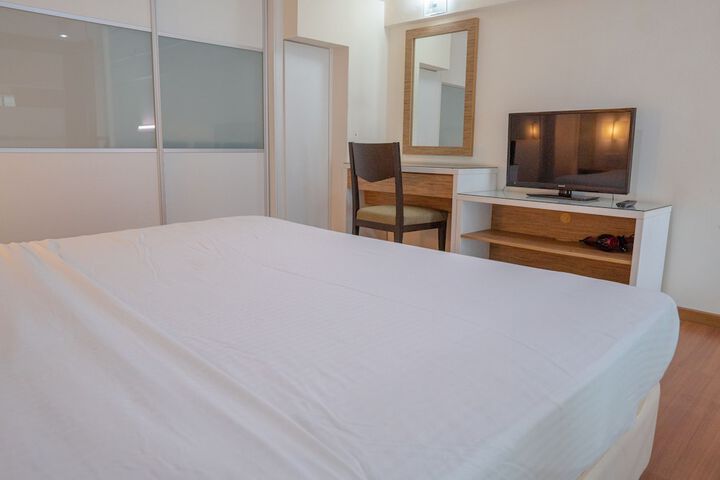 Room 2 of 21