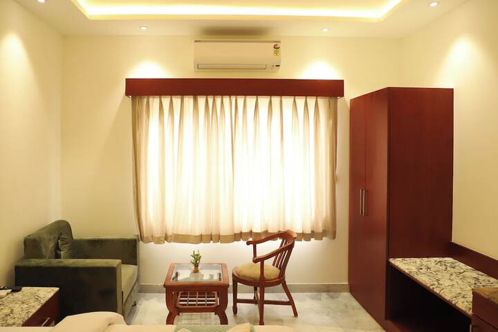 Room 26 of 42