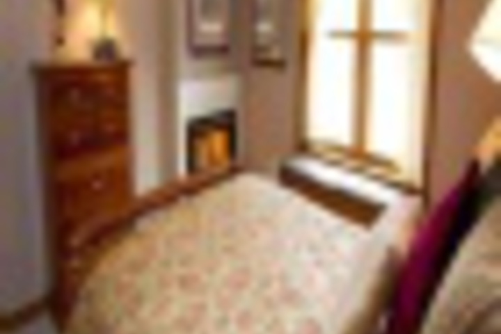 Room 15 of 120