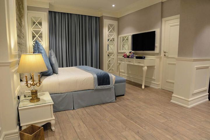 Room 14 of 57