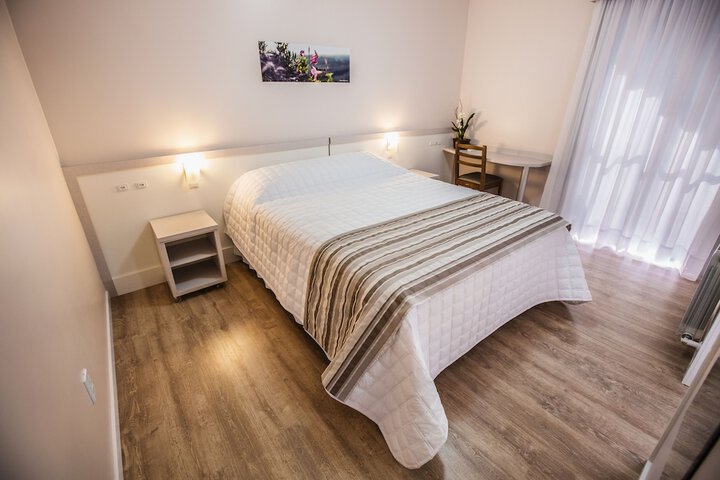 Room 5 of 35