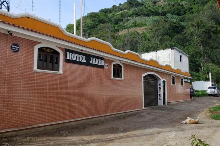 Hotel 4 of 12
