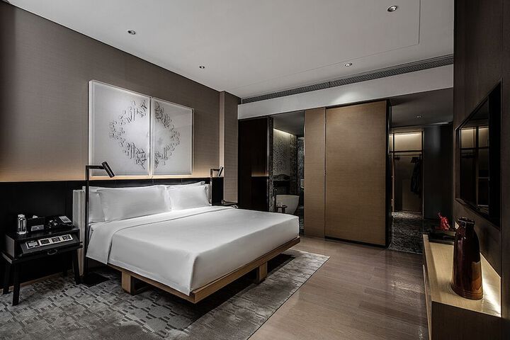Room 12 of 55
