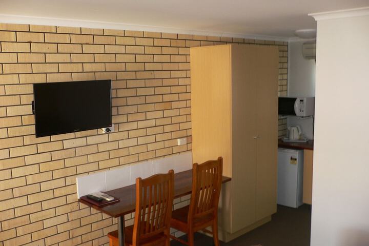 Room 26 of 48