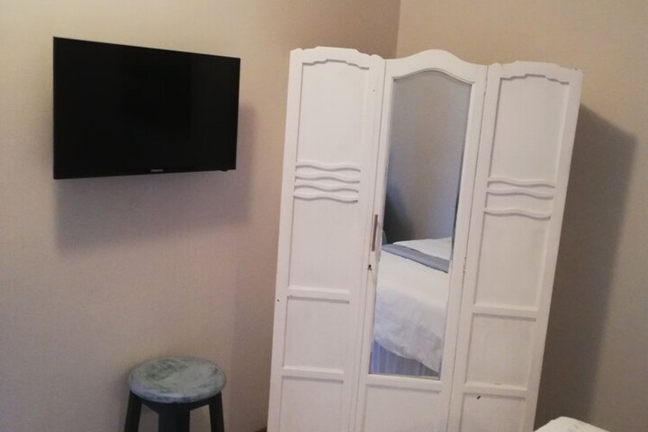 Room 18 of 51