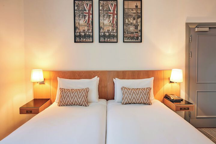 Room 10 of 59