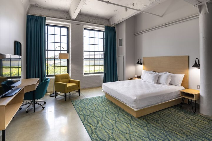 1 King Bed with Sofa Bed (5 of 11)
