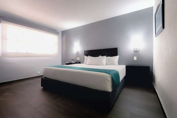 Room 88 of 215