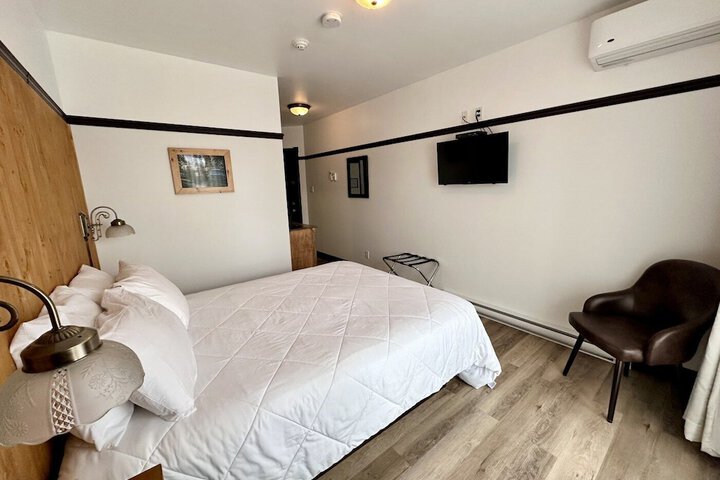 Room 9 of 81