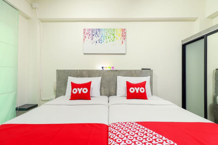 Room 18 of 29