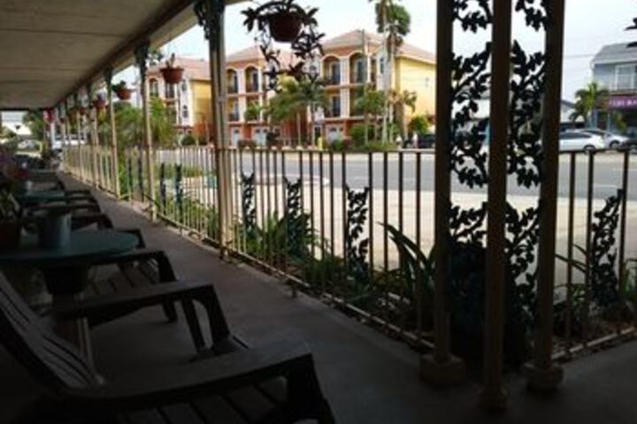 Siesta Motel