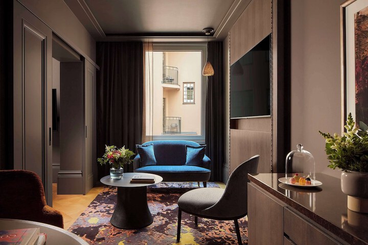 Room 21 of 68