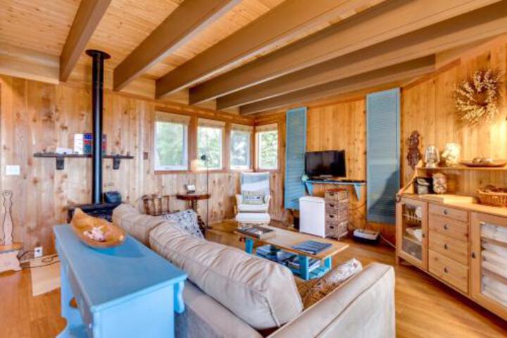 Image of Cannon Beach Tree House