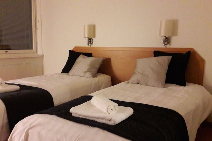 Room 12 of 22